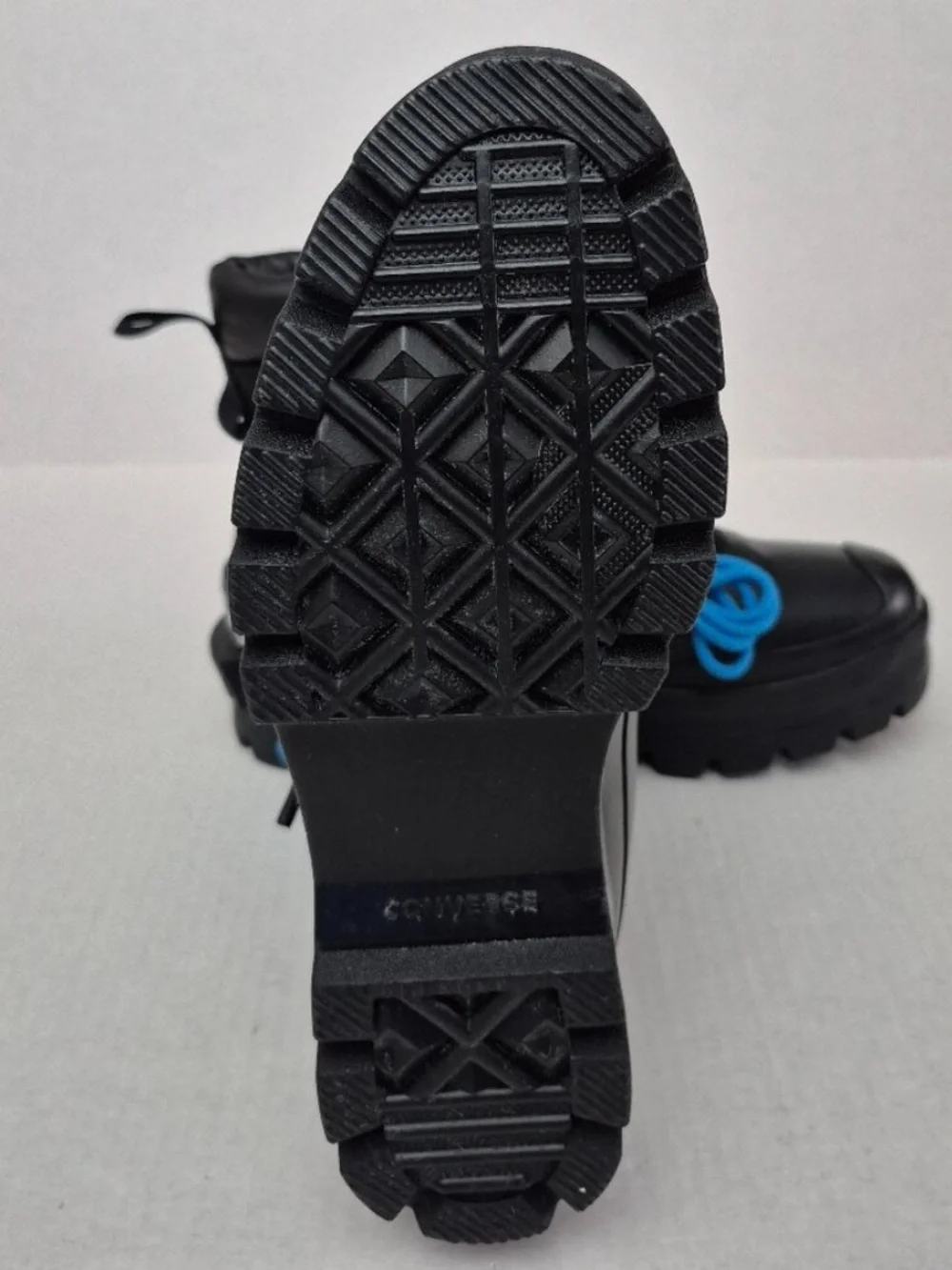 Converse chunky platform